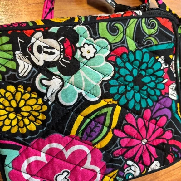 Vera Bradley / Authentic Disney Multicolor Floral Crossbody Bag - Picture 4 of 6
